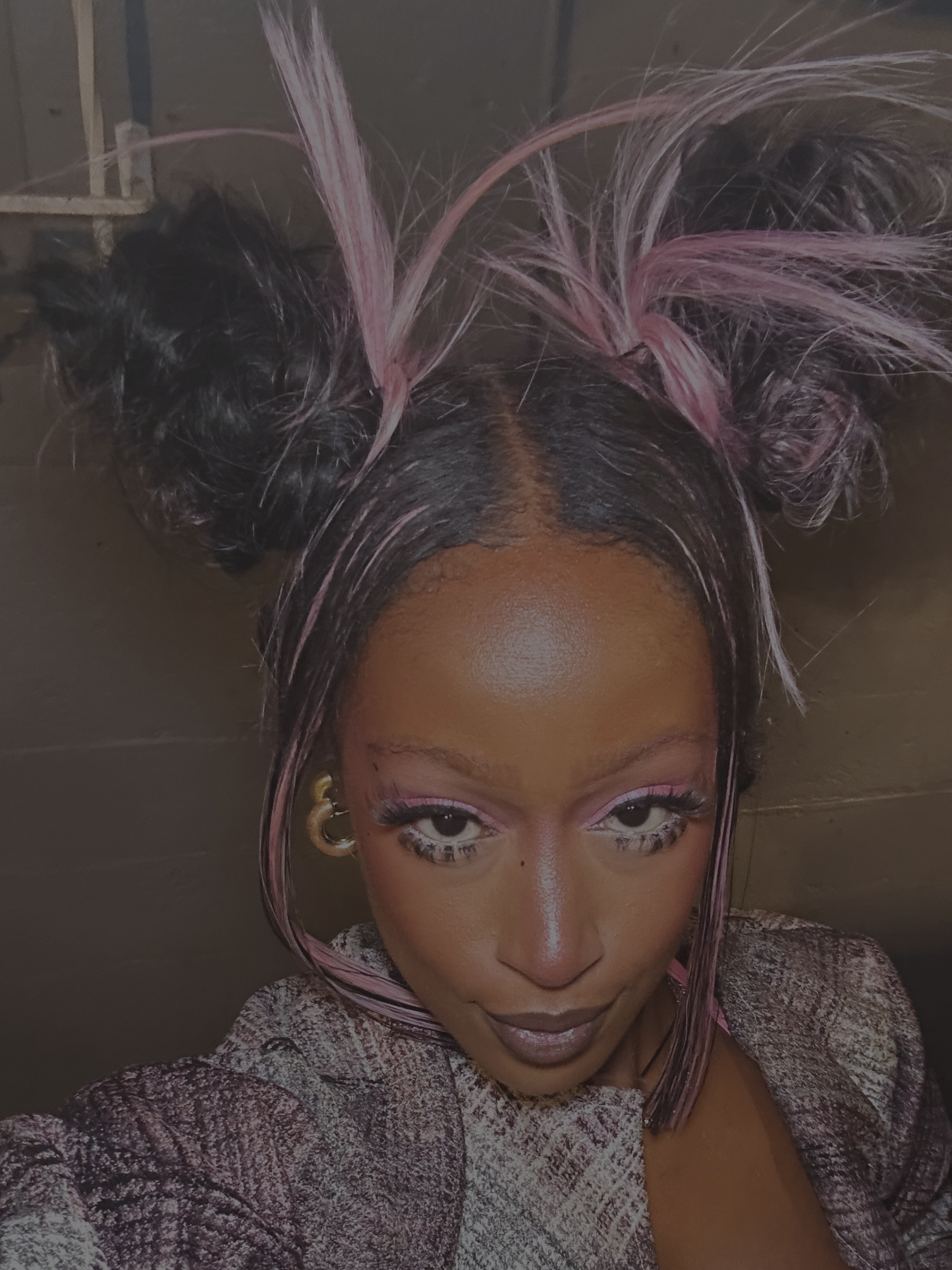 HAIR